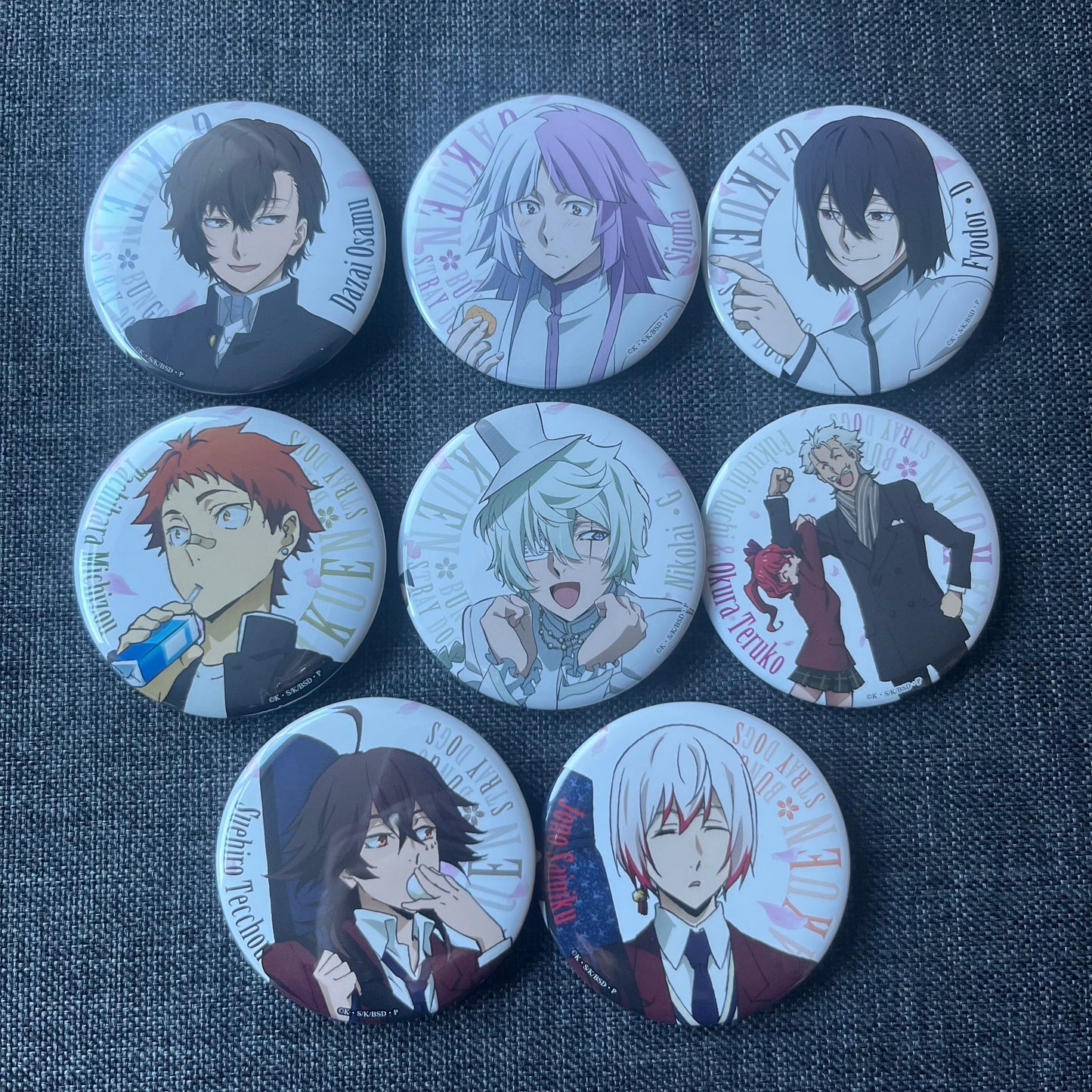 Bungou Stray Dogs Gakuen Badges