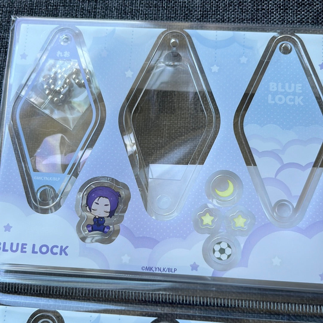 Blue Lock Shaker Charms