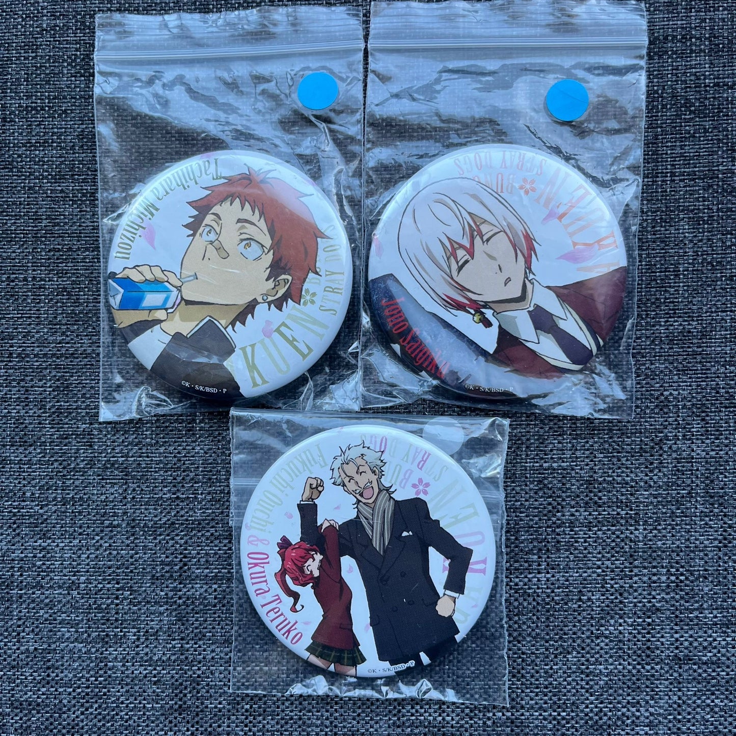 Bungou Stray Dogs Gakuen Badges