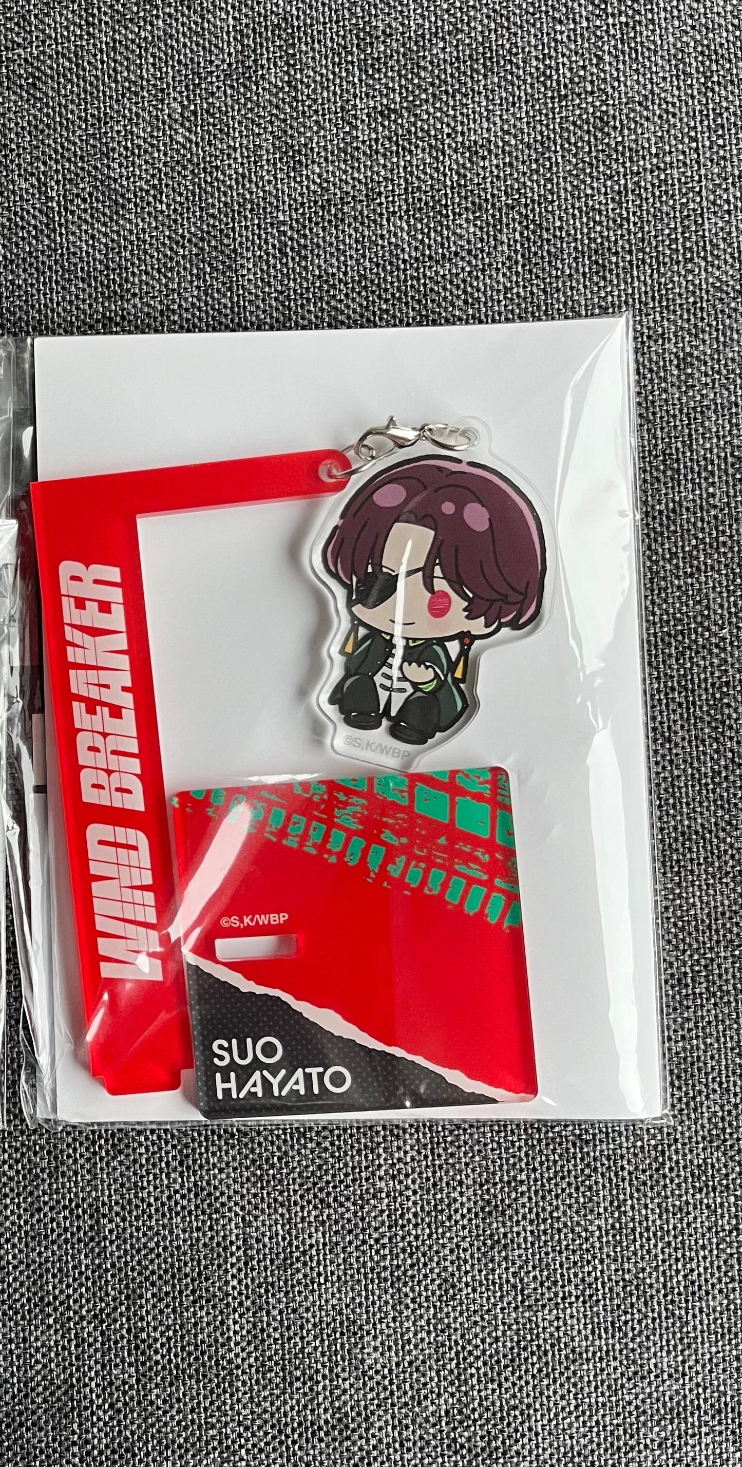 Wind Breaker Suo Dangling Acrylic Standee
