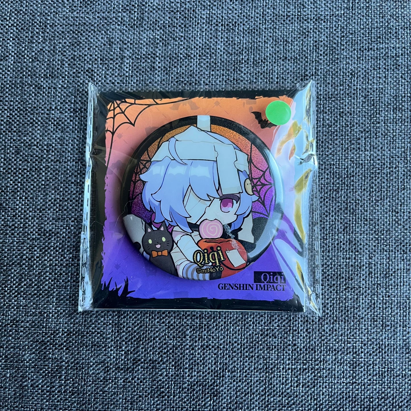 Genshin Impact Qiqi Halloween Badge