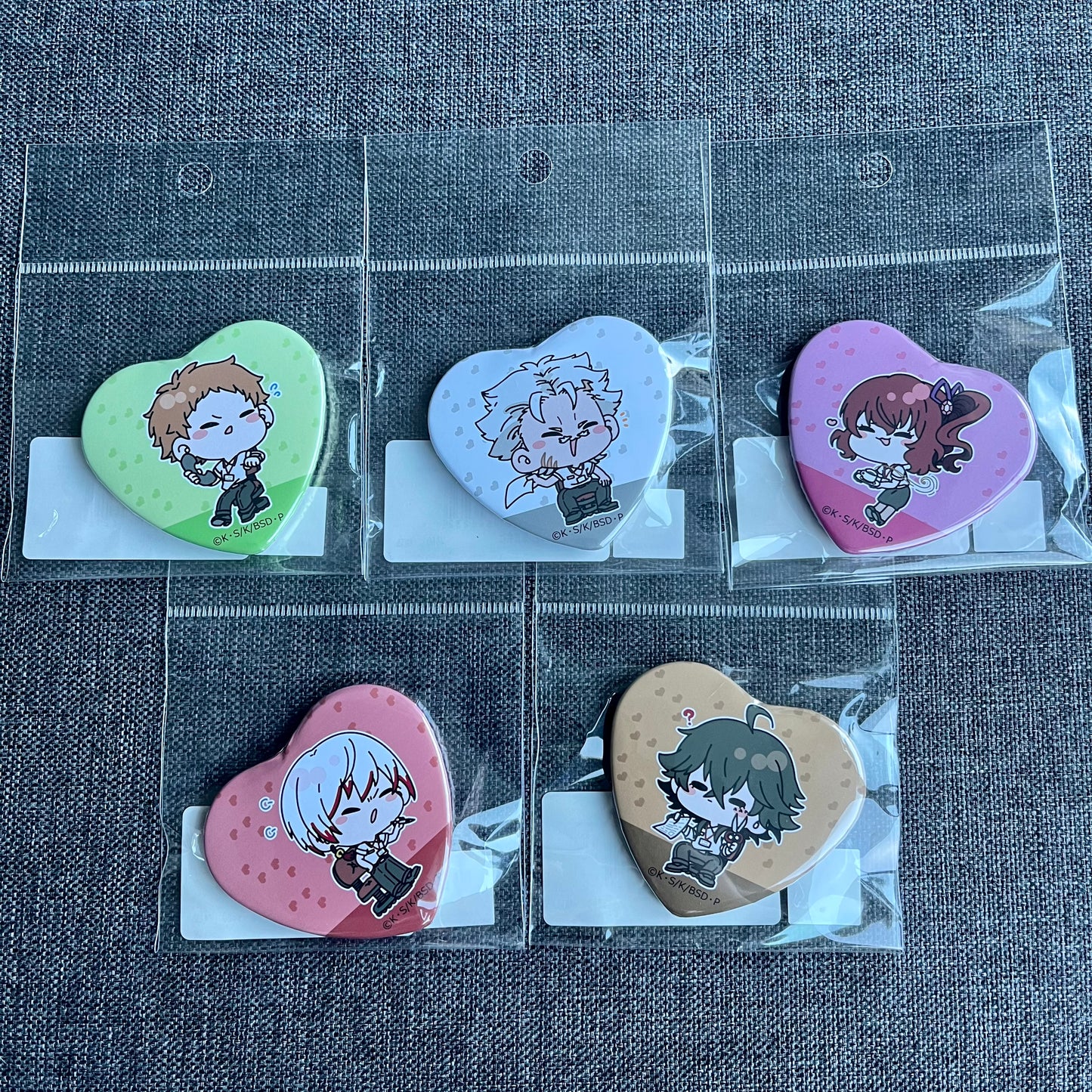 Bungou Stray Dogs Skrunkly Office Heart Badges